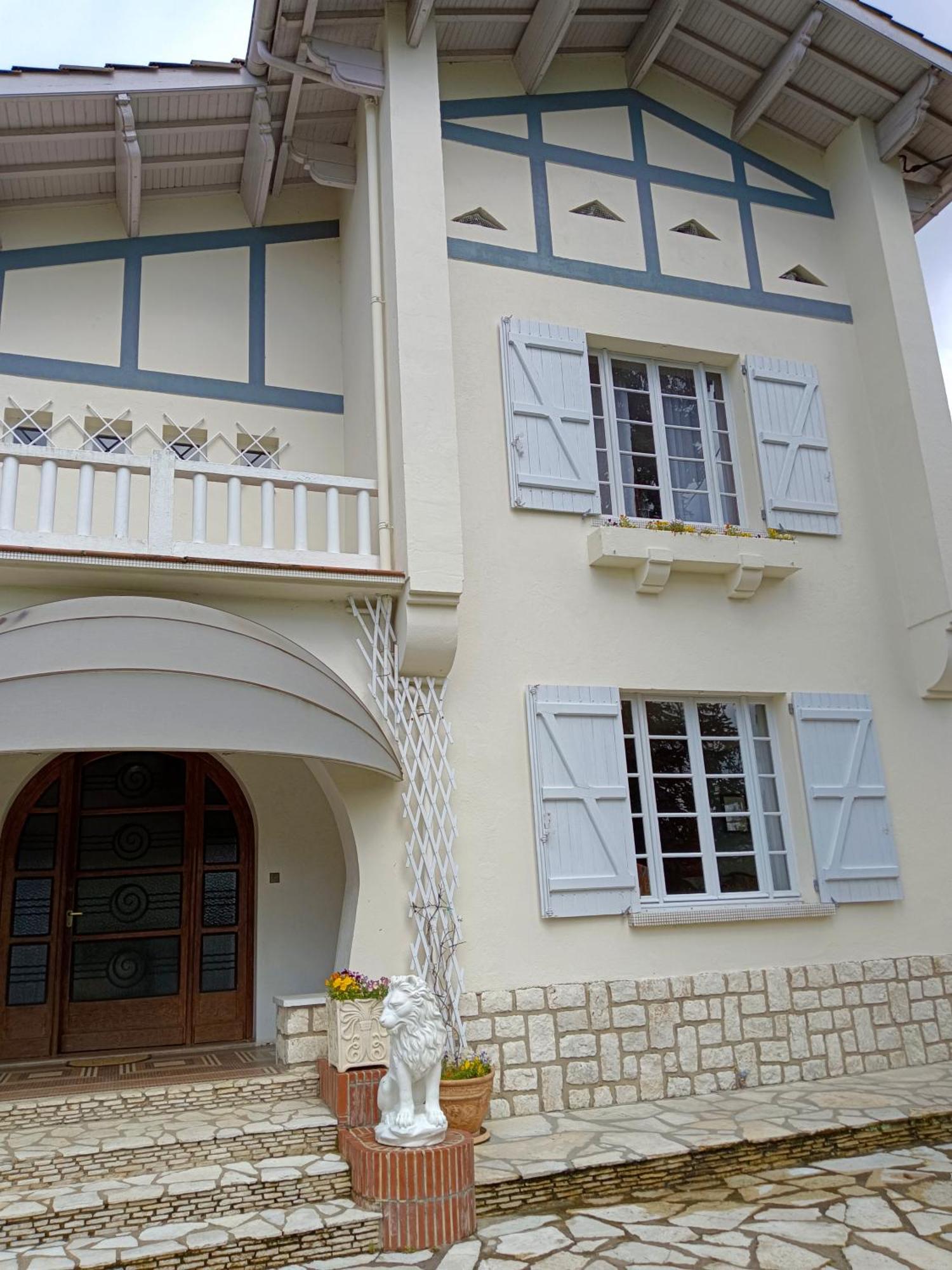 La Maison Basque Sainte-Livrade-sur-Lot Εξωτερικό φωτογραφία